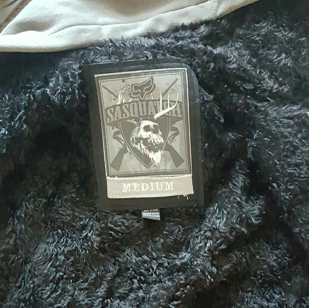 Fox Jacket - Picture 4 of 4